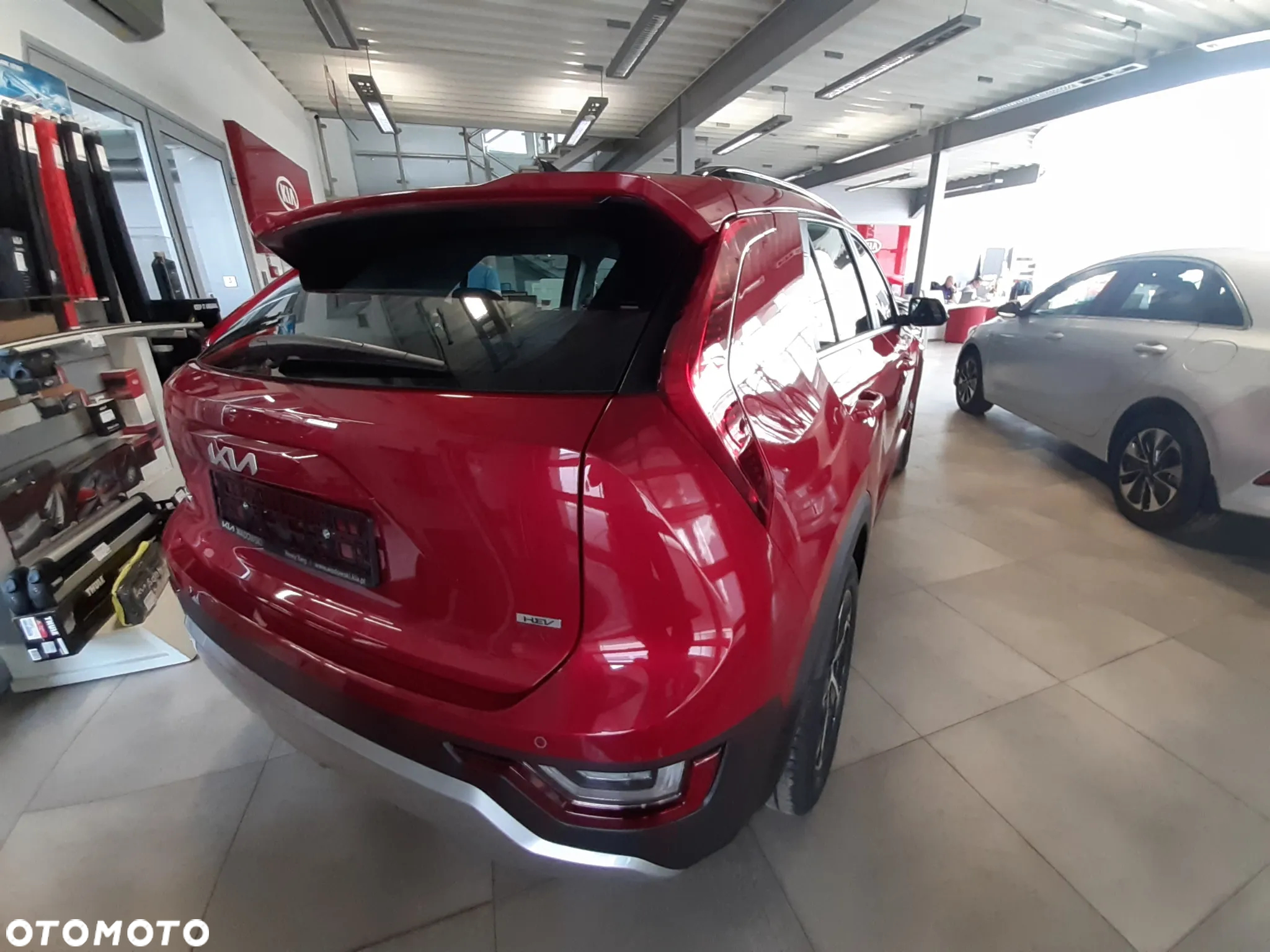 Kia Niro 1.6 GDI Hybrid M - 3