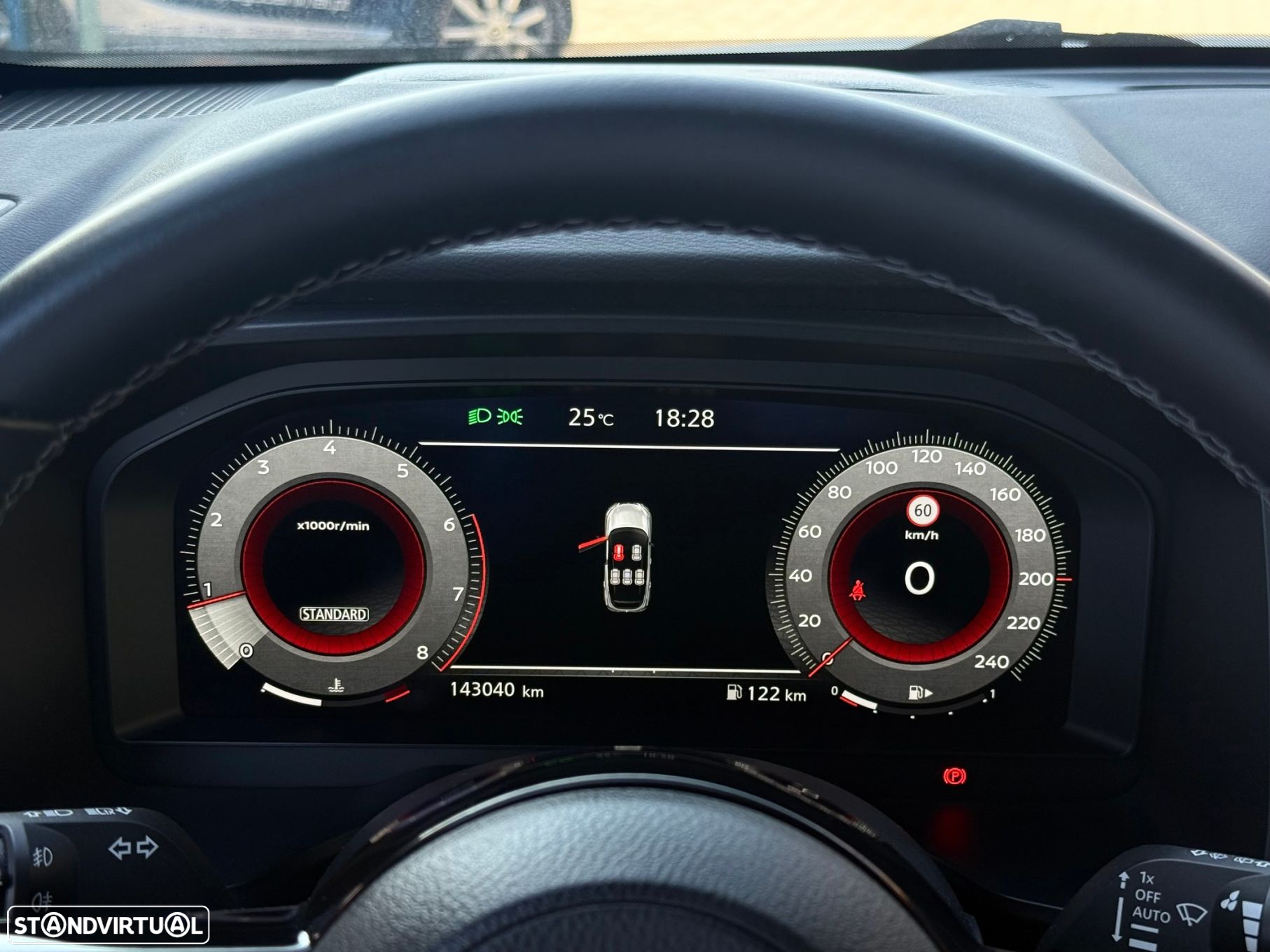 Nissan Qashqai 1.3 DIG-T N-Connecta LED - 11