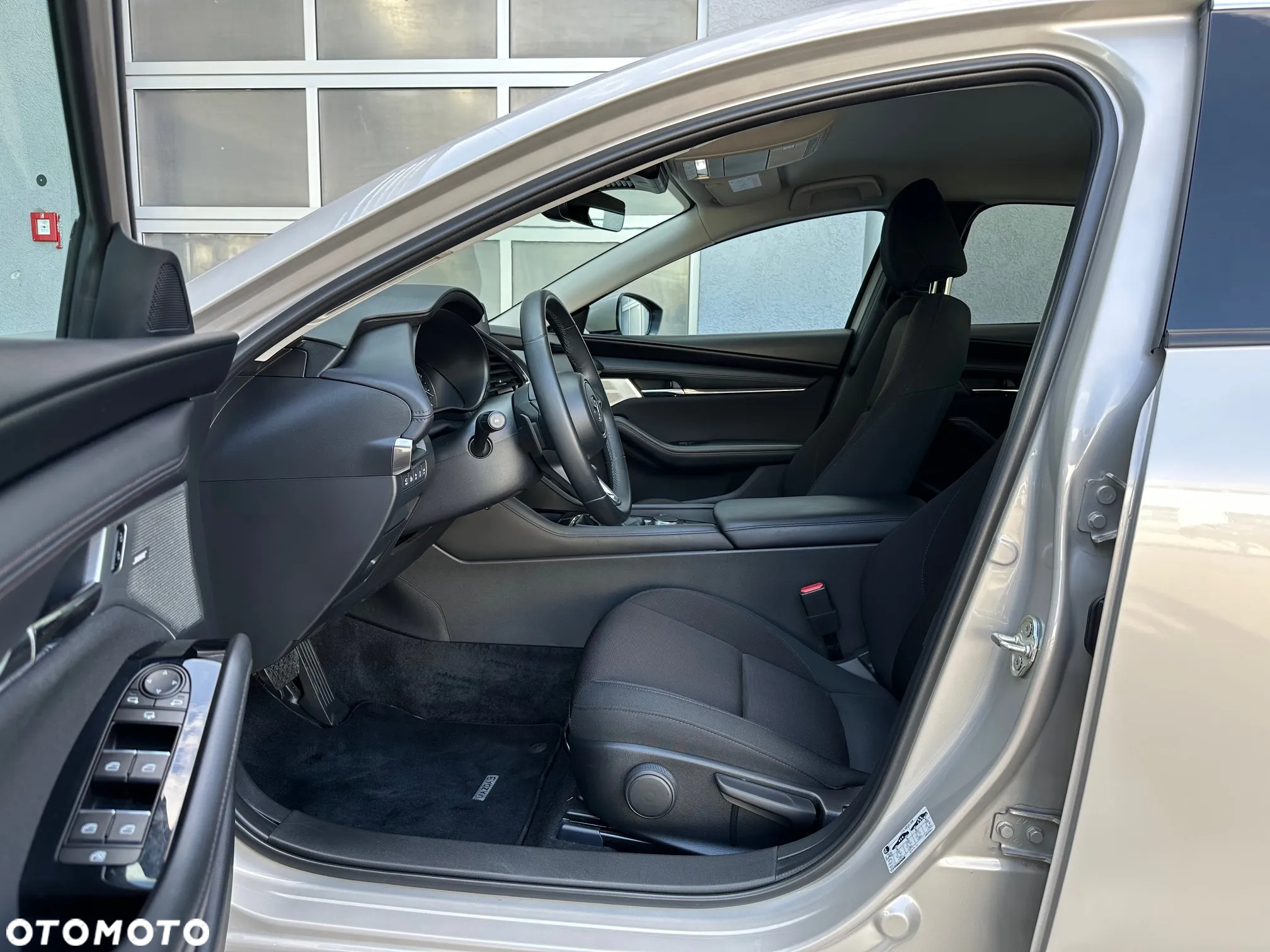 Mazda 3 - 10