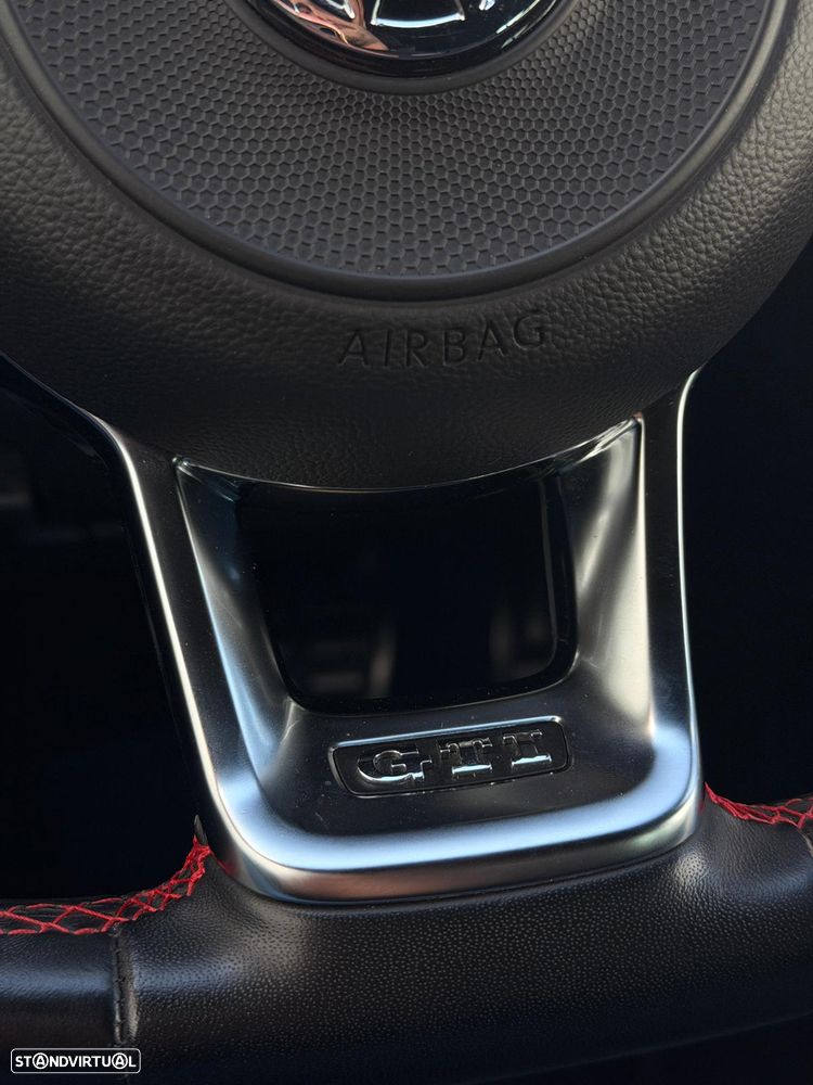 VW Golf GTI Performance BlueMotion DSG - 22