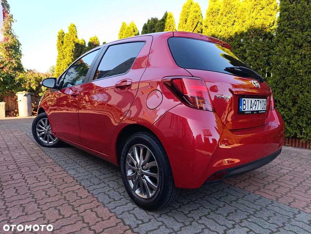 Toyota Yaris 1.33 Premium - 8