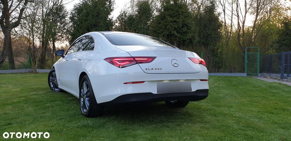 Mercedes-Benz CLA - 4