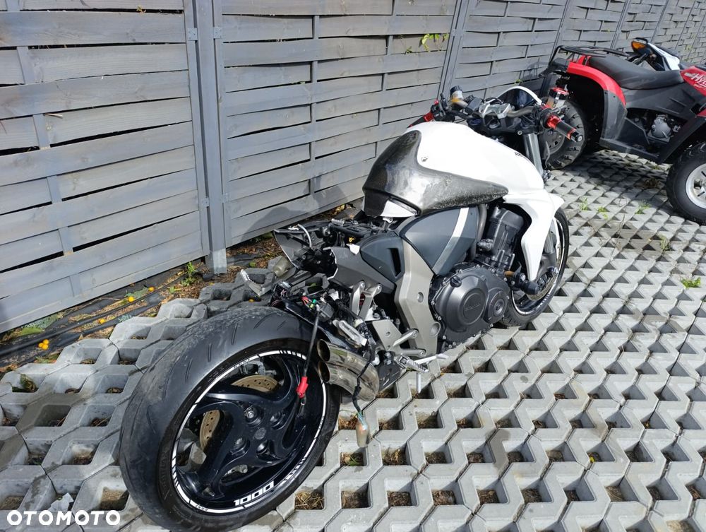 Honda CB - 3