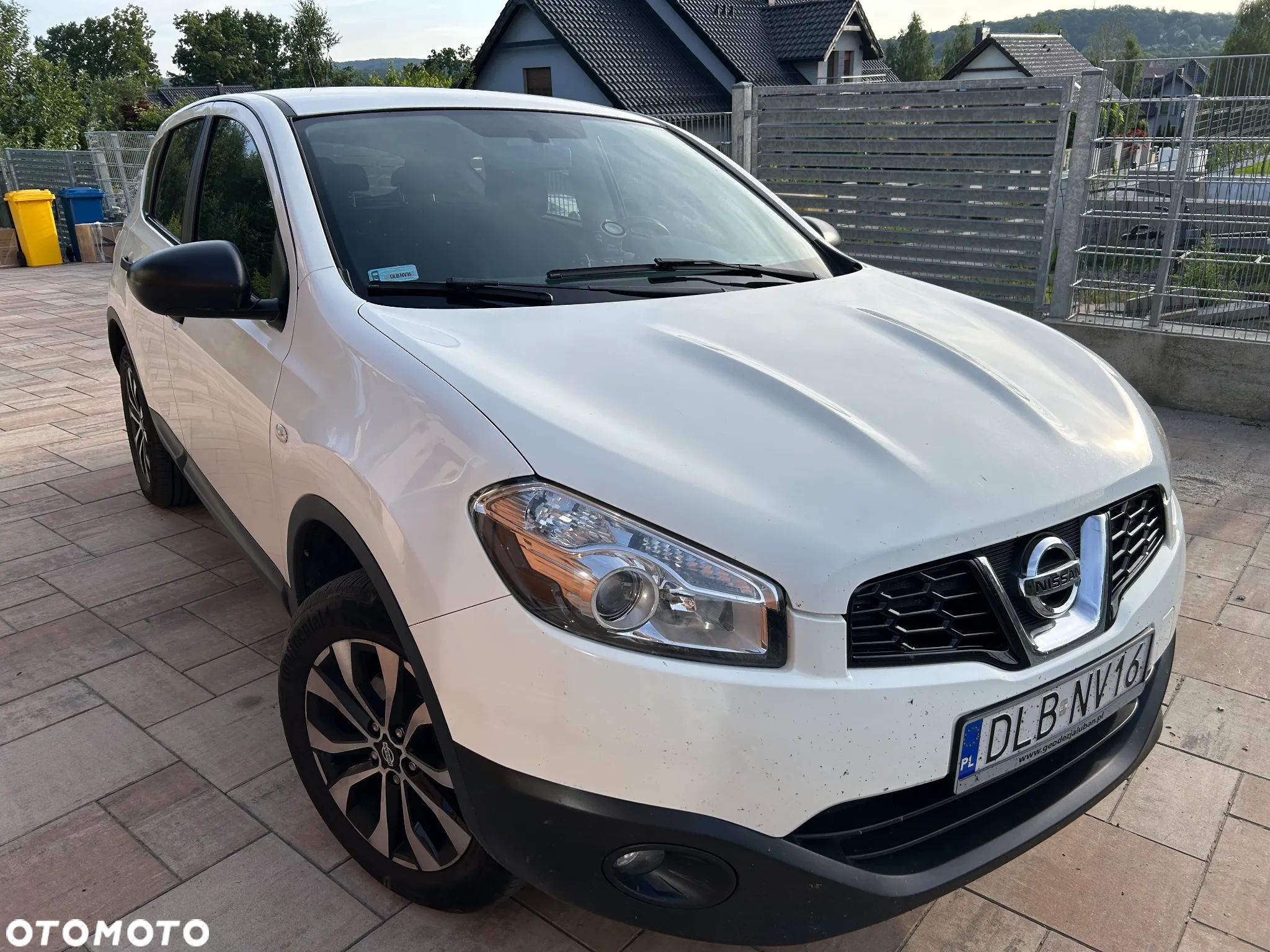 Nissan Qashqai 1.6 visia - 1