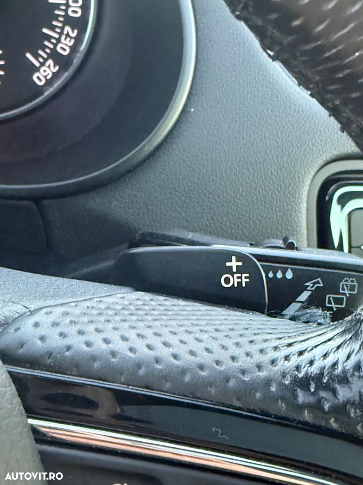 Skoda Octavia 2.0 TDI 4X4 DSG RS - 20