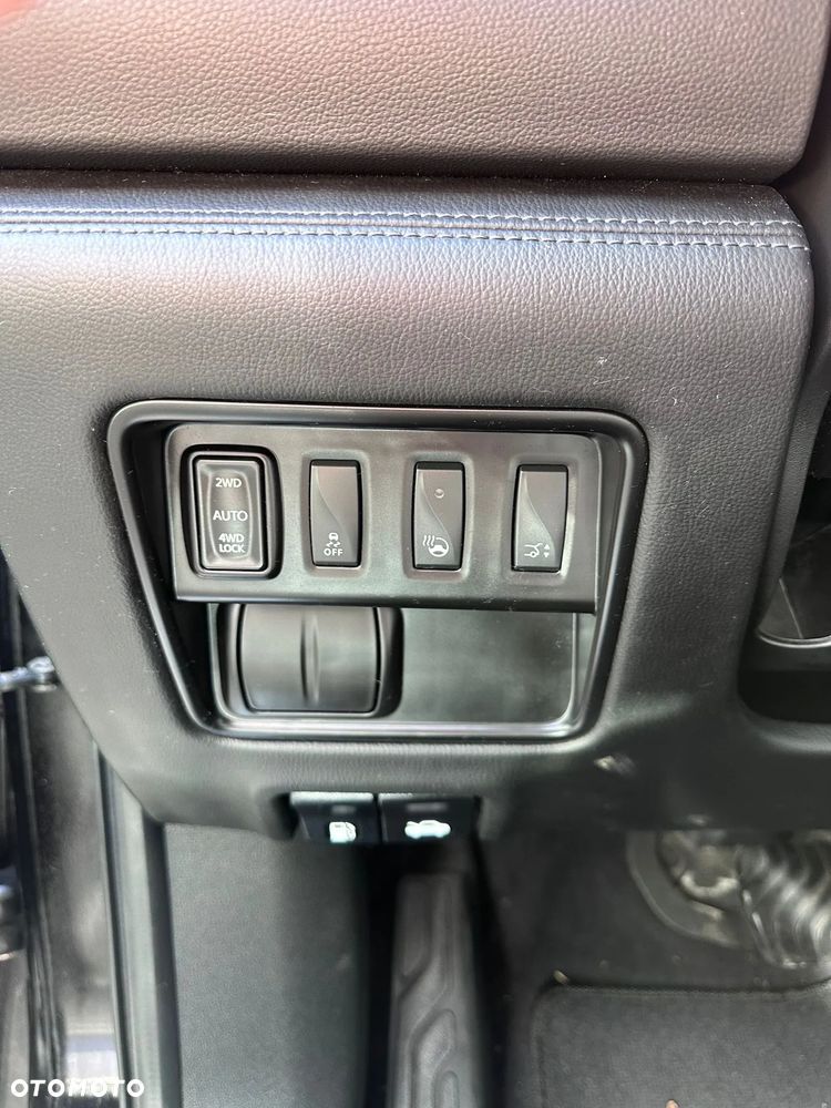Renault Koleos ENERGY dCi 175 X-tronic 4WD LIFE - 9