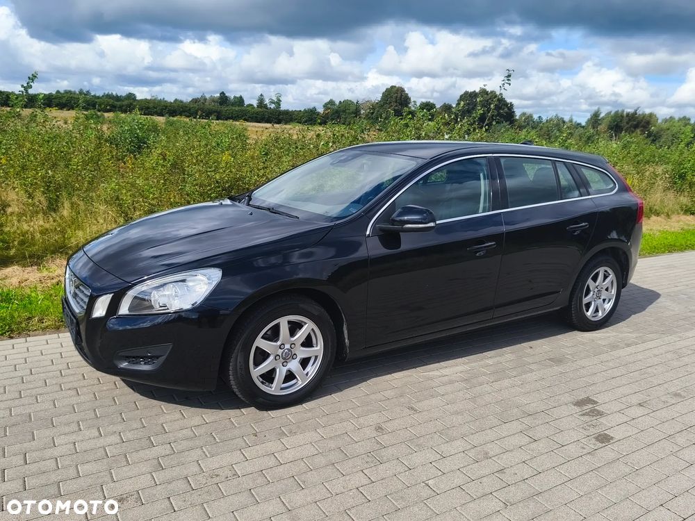 Volvo V60 D3 Geartronic Summum - 8