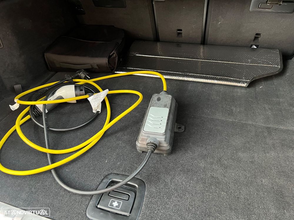 BMW 530 e Pack Desportivo M - 22