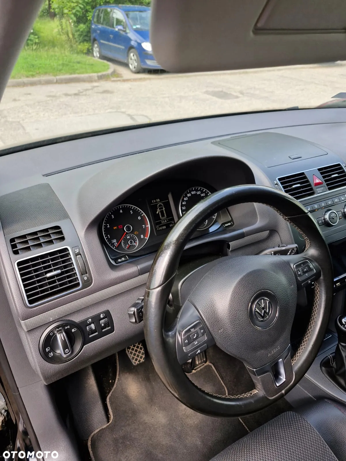 Volkswagen Touran 1.4 TSI Highline - 2