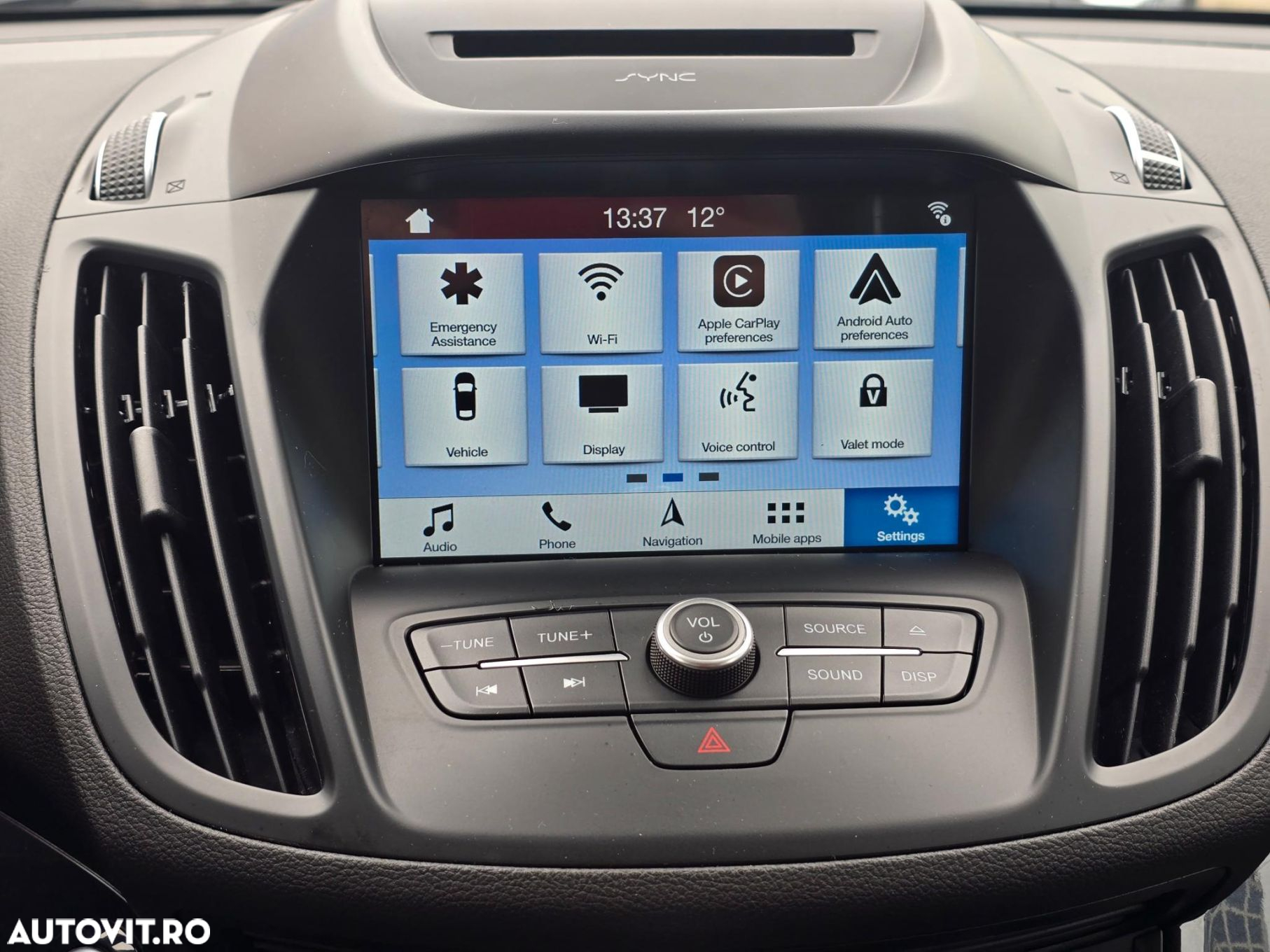 Ford Kuga - 17