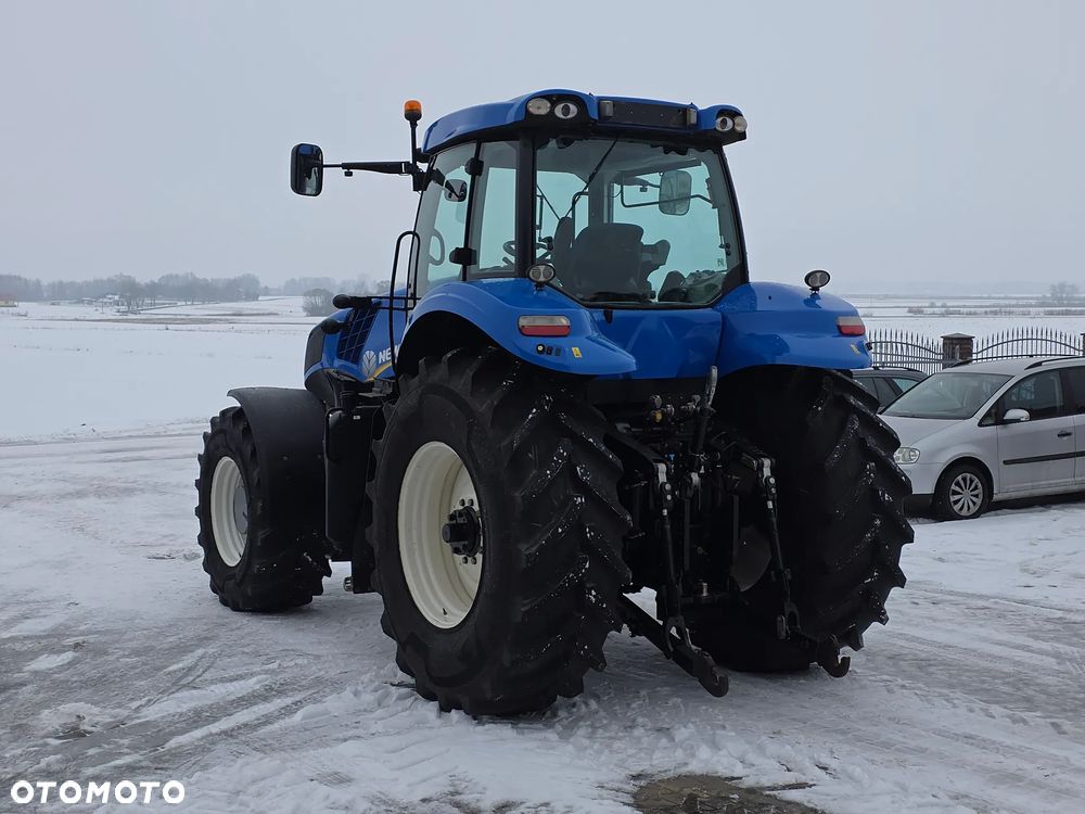 New Holland T8.330 PC 2011R - 30