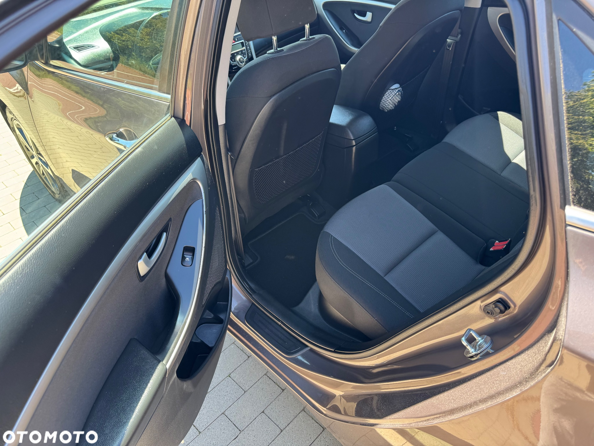 Hyundai i30 1.4 YES - 12