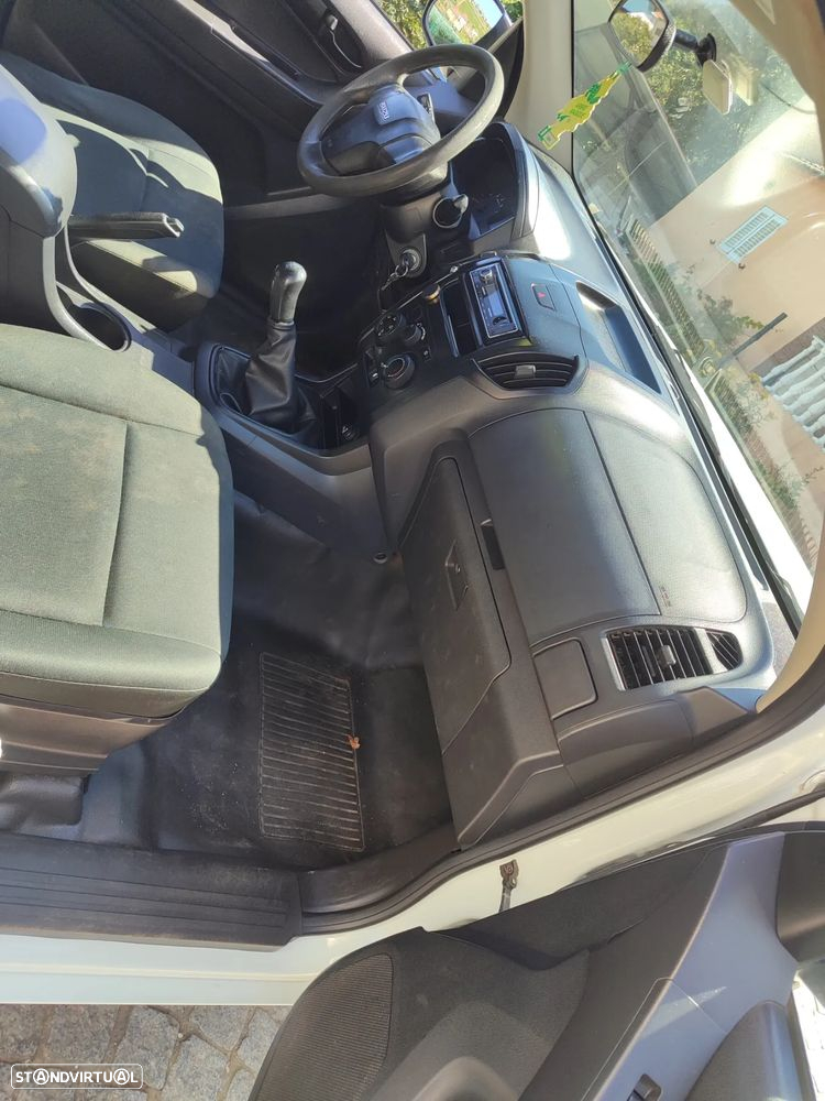 Isuzu D Max - 8