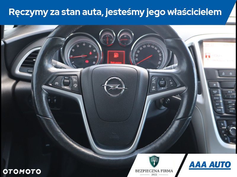 Opel Astra - 16
