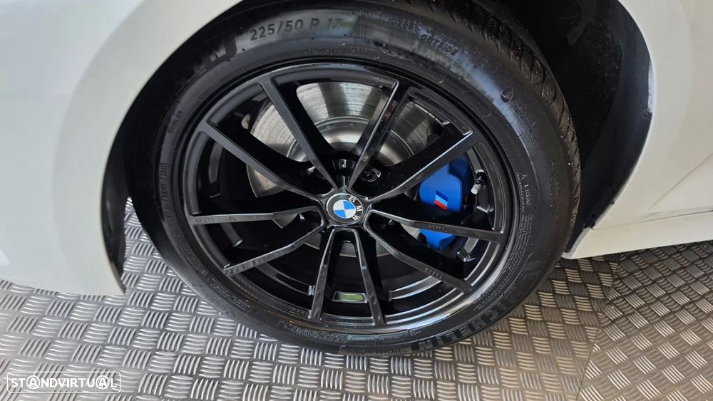 BMW 330 e Line Sport Auto - 34