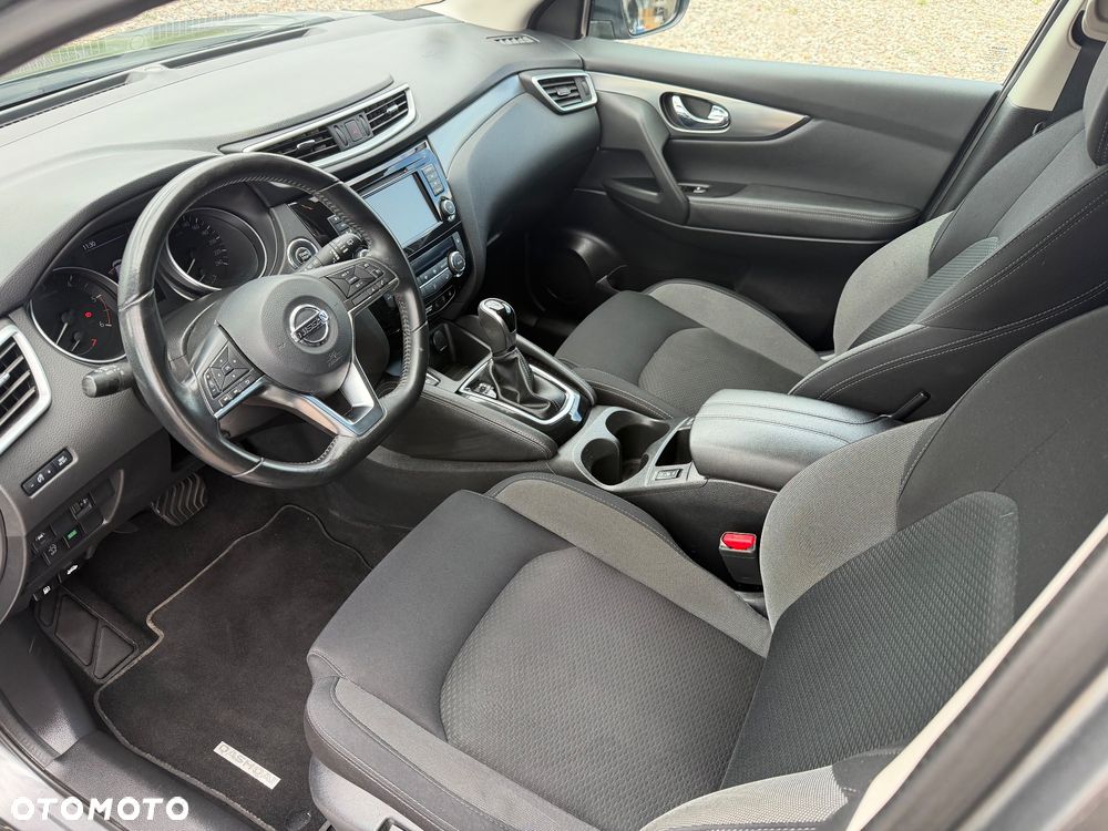 Nissan Qashqai 1.5 dCi DCT TEKNA - 13