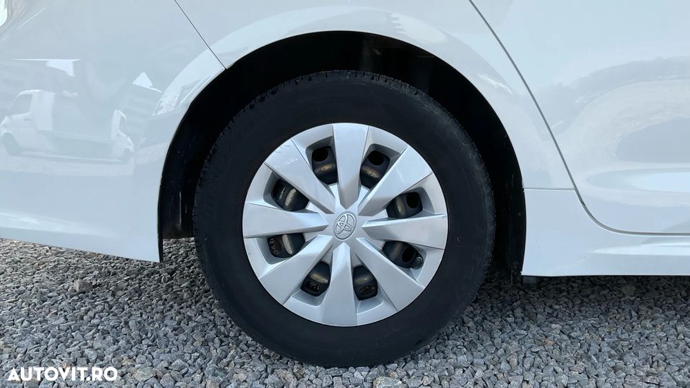 Toyota Corolla 1.8 HSD Business - 20