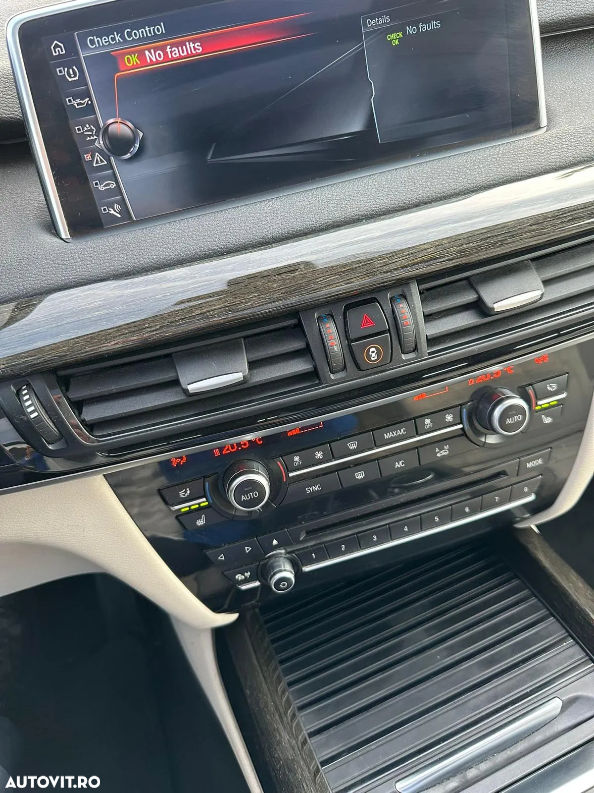 BMW X5 xDrive40d - 10