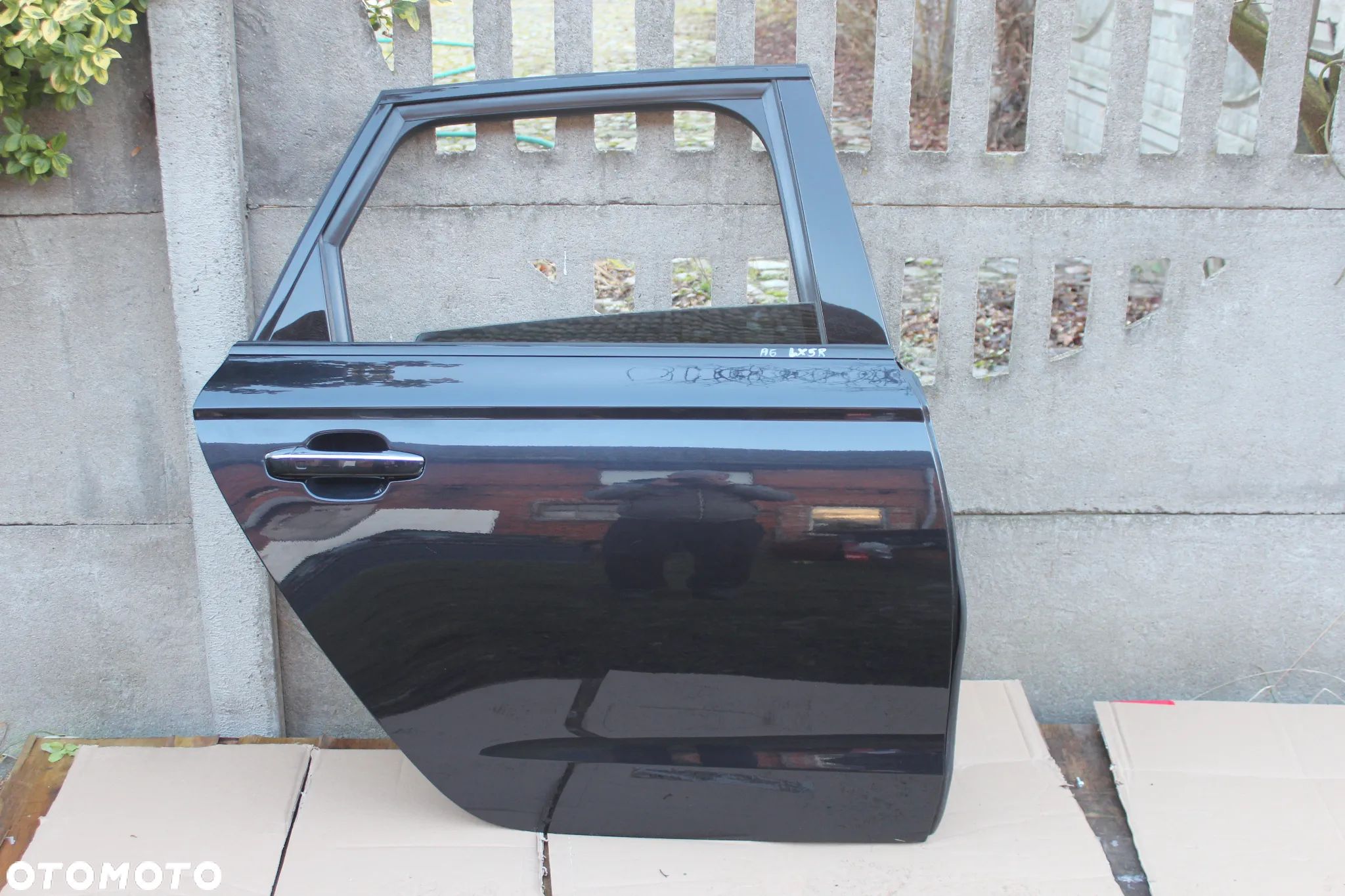 DRZWI TYLNE PRAWE AUDI A6 C7 AVANT LX5R 2016 - 1