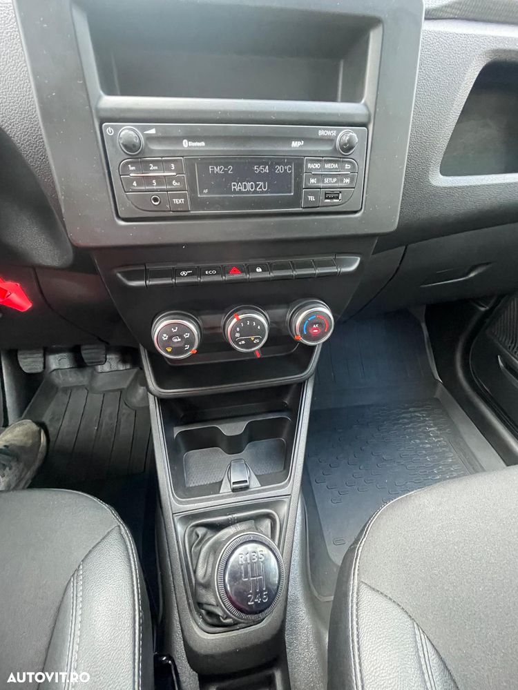 Renault Express 2023 photo 5