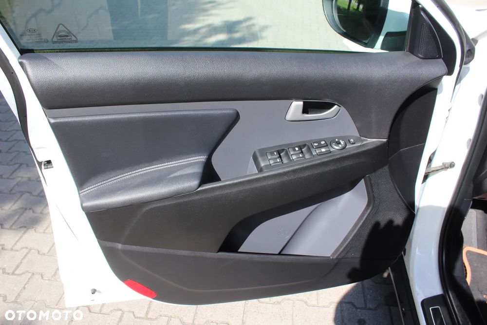 Kia Sportage 1.7 CRDI XL 2WD - 16