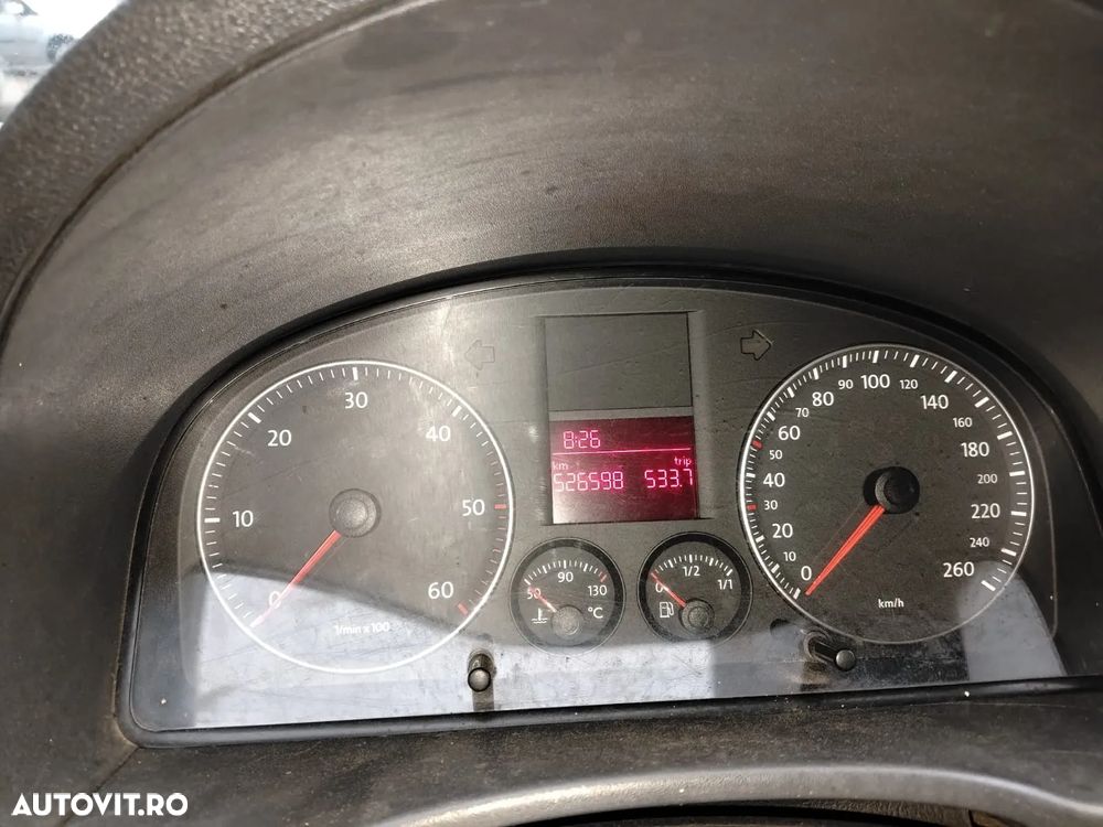 Volkswagen Caddy - 5