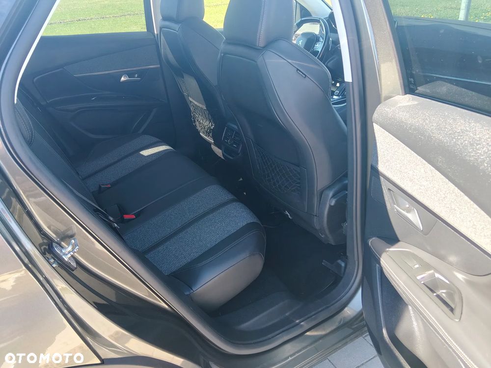 Peugeot 3008 BlueHDi 130 Stop & Start EAT8 Allure - 5