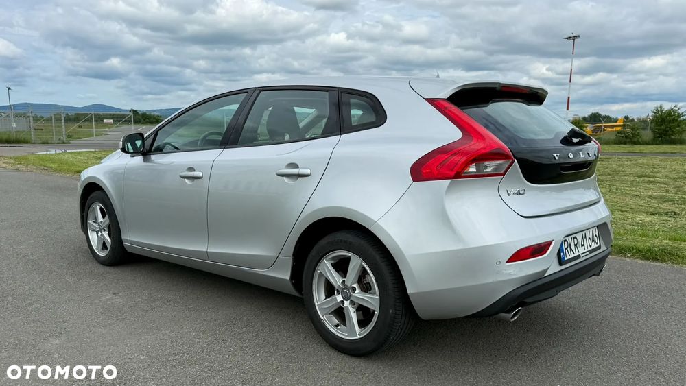 Volvo V40 D4 Drive-E Kinetic - 5