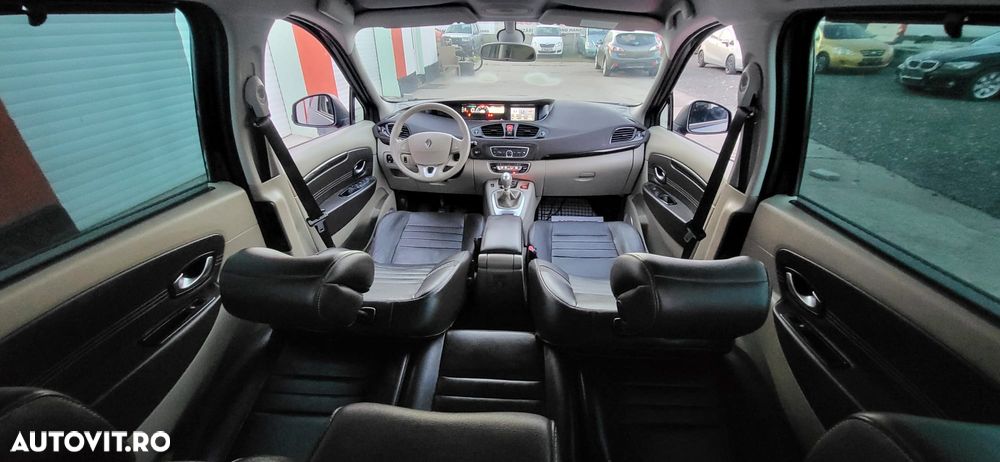 Renault Scenic - 8
