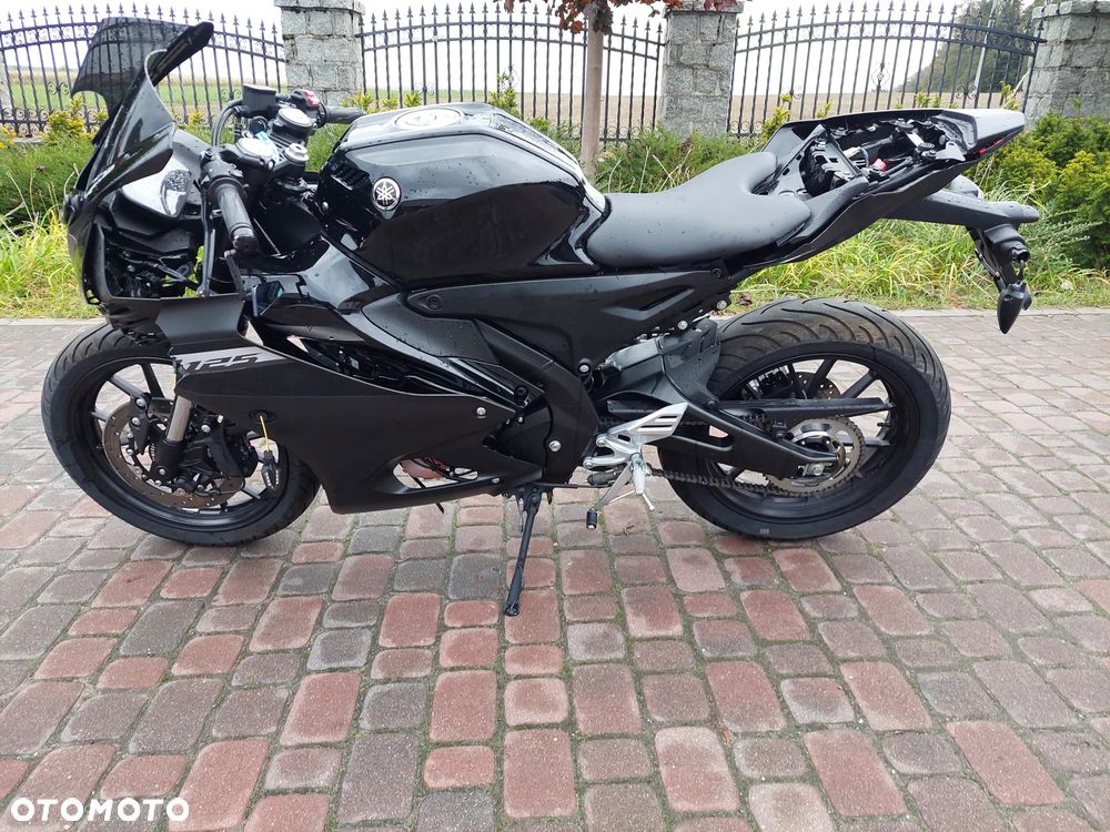 Yamaha YZF - 2