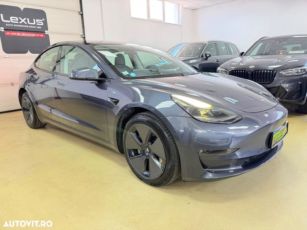 Tesla Model 3 Langstreckenbatterie Allradantrieb Dual Motor - 4