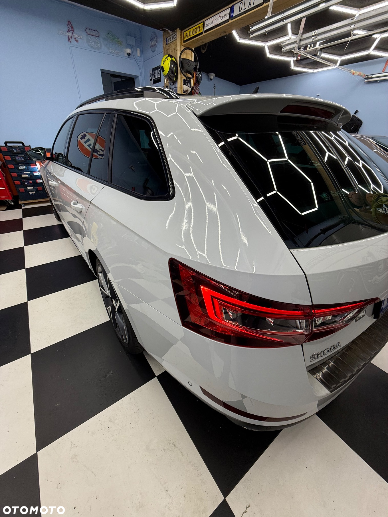 Skoda Superb 2.0 TDI 4x4 Sportline DSG - 7