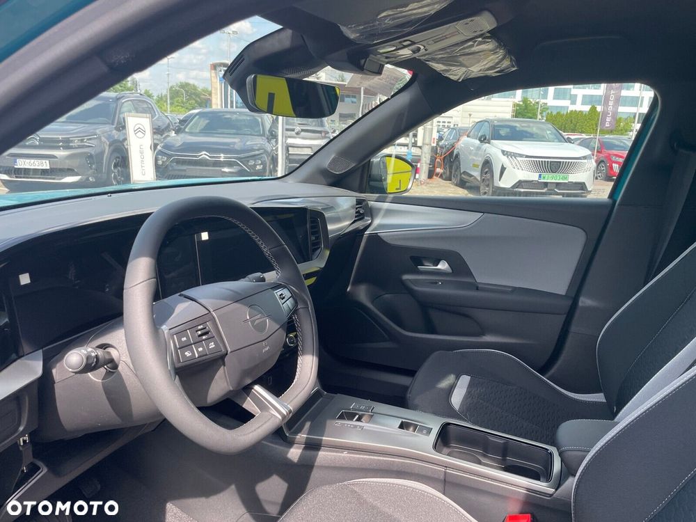 Opel Mokka 1.2 T Edition S&S - 9