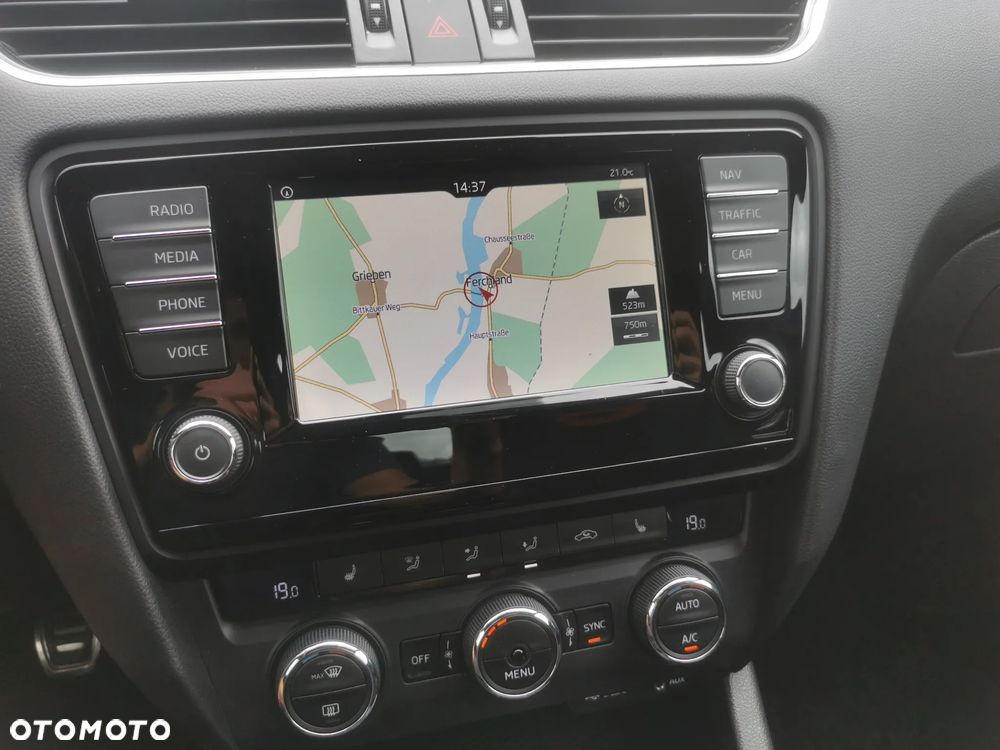 Skoda Octavia 2.0 TDI (Green tec) RS - 20