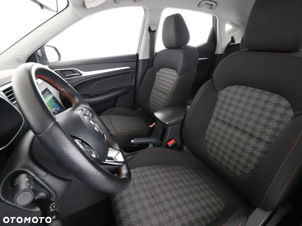 MG ZS ICE 1.5 VTI-tech Comfort - 13