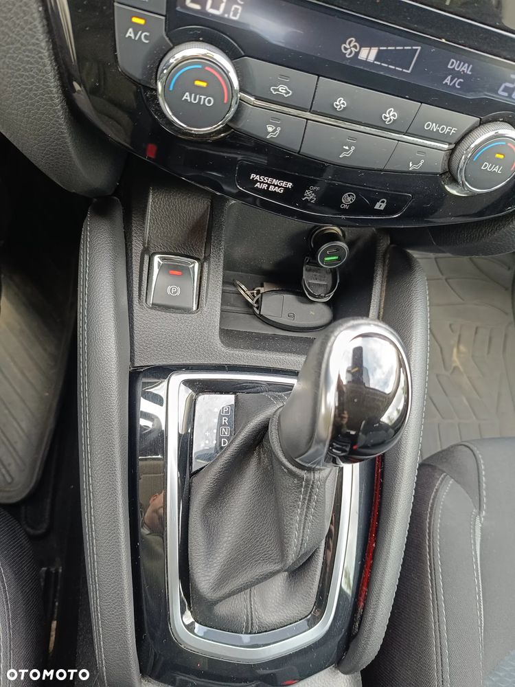 Nissan Qashqai 1.5 dCi Tekna DCT - 13