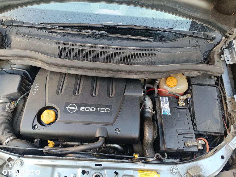 Opel Zafira 1.9 CDTI Essentia - 8