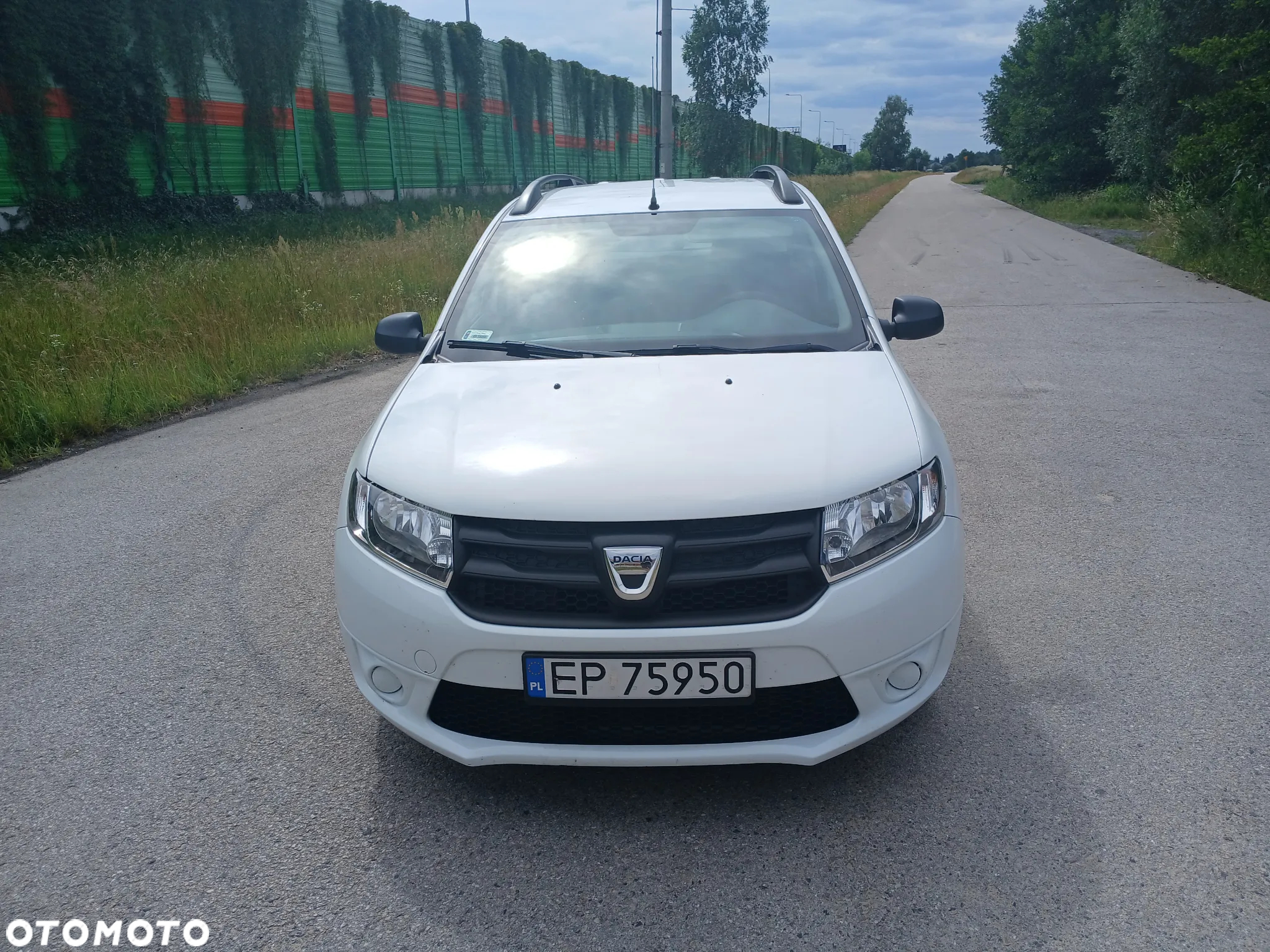 Dacia Logan MCV 1.2 16V Access EU6 - 3