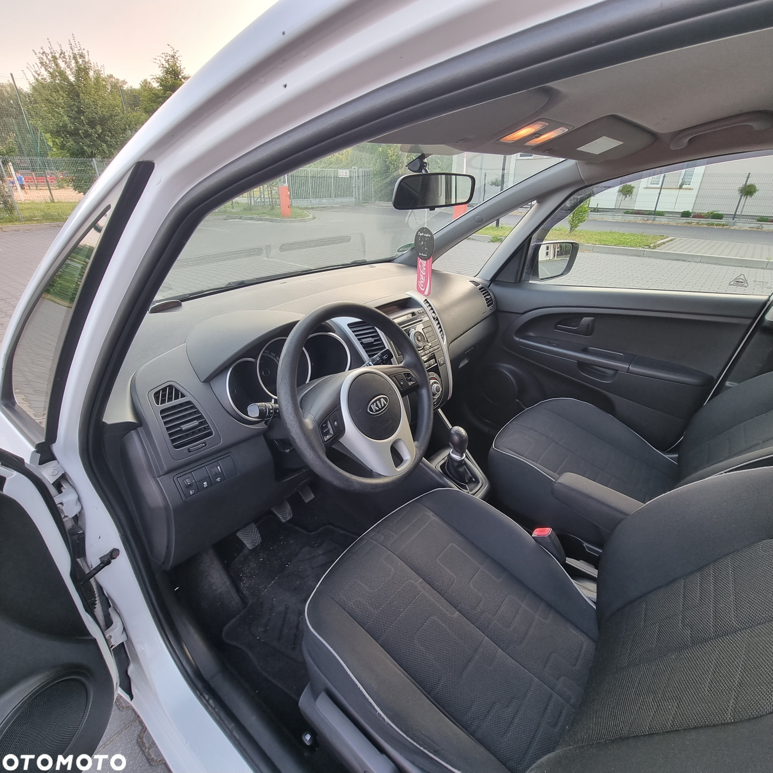 Kia Venga 1.4 CVVT Business Line - 9