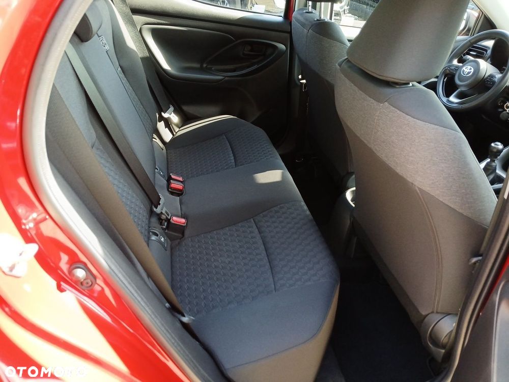 Toyota Yaris 1.5 Comfort - 20