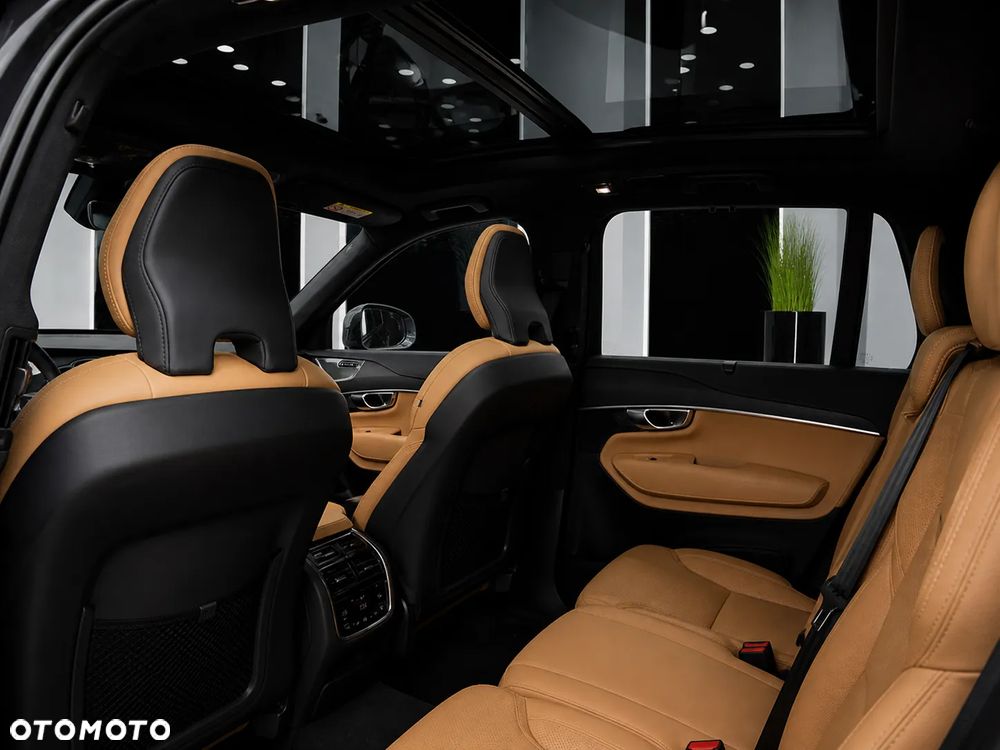 Volvo XC 90 T8 AWD Plug-In Hybrid Plus Dark 7os - 5
