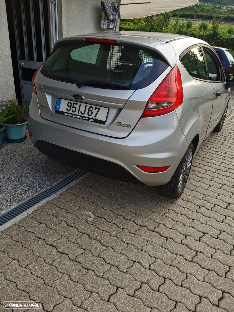 Ford Fiesta - 6