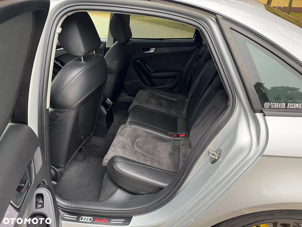 Audi A4 Limousine 2.0 TFSI Quattro - 33