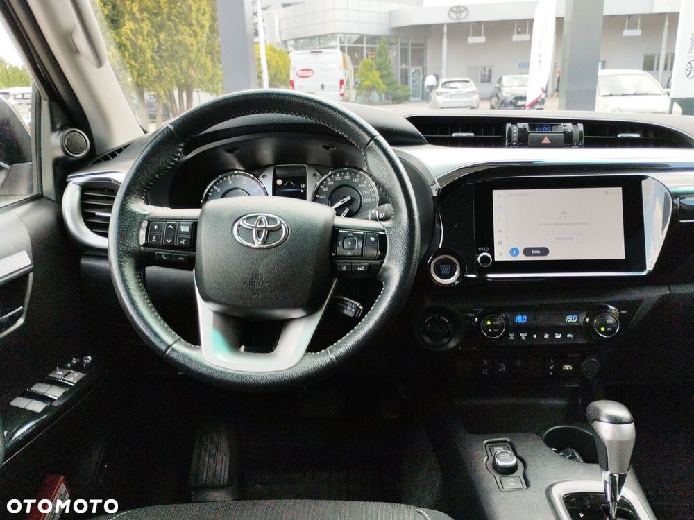 Toyota Hilux 2.8 D-4D mHEV Double Cab Executive 4x4 - 14