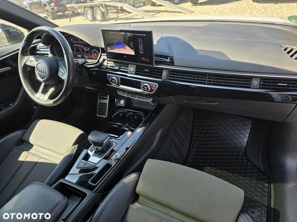 Audi A4 Avant 40 TDI S Line S tronic - 13