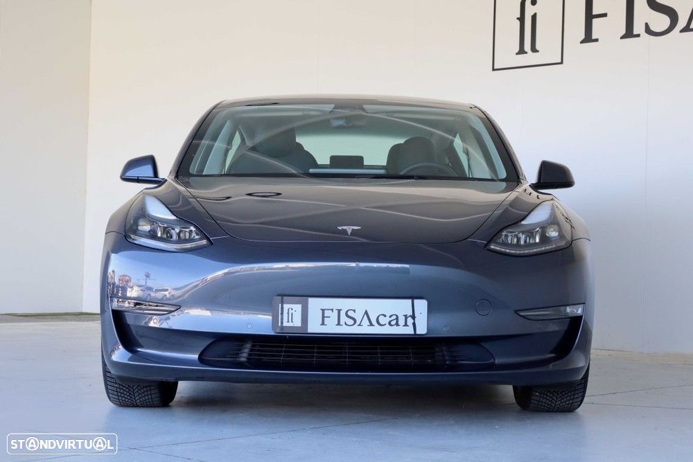 Tesla Model 3 - 2