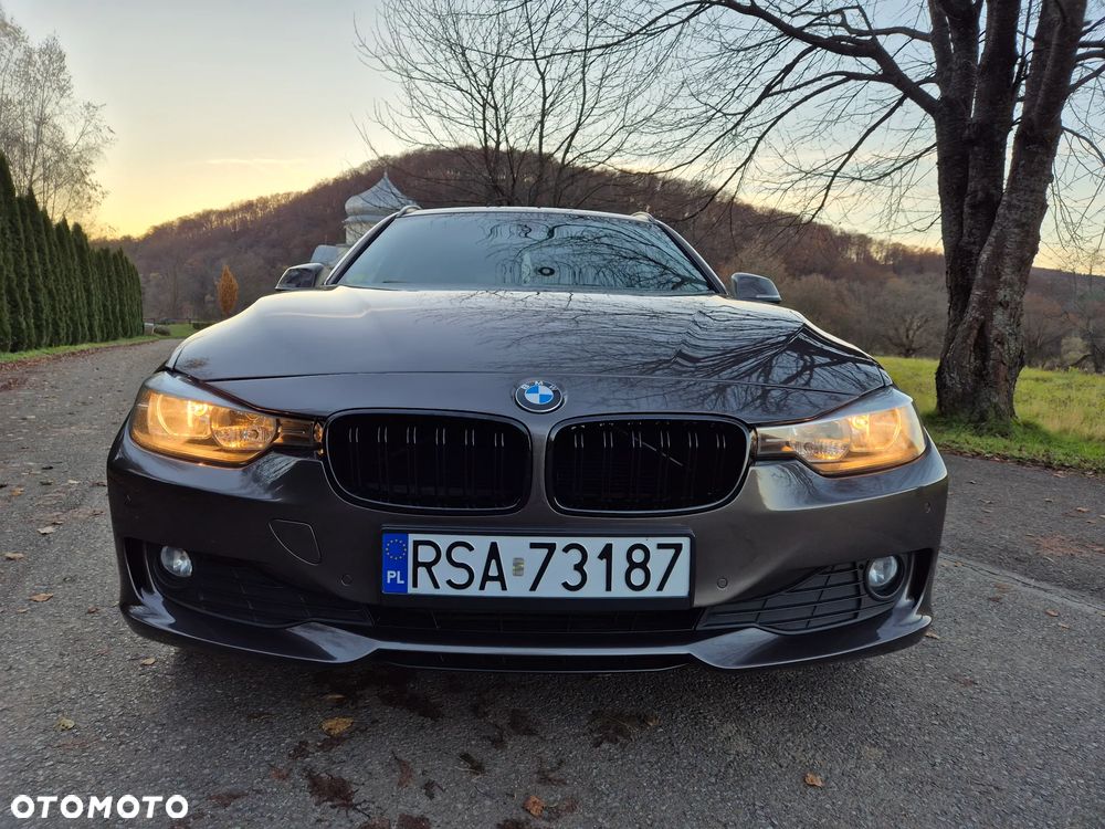 BMW Seria 3 320d Efficient Dynamics Edition - 17