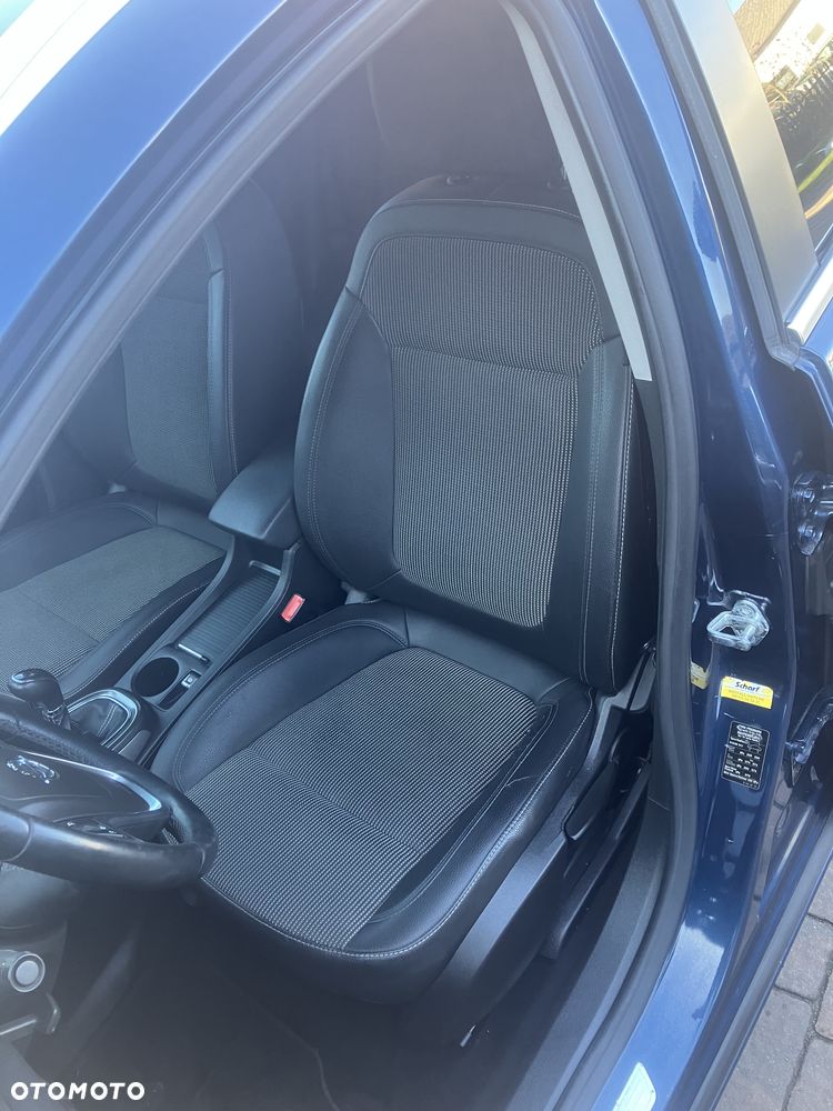 Opel Astra 1.4 Turbo Sports Tourer Active - 11