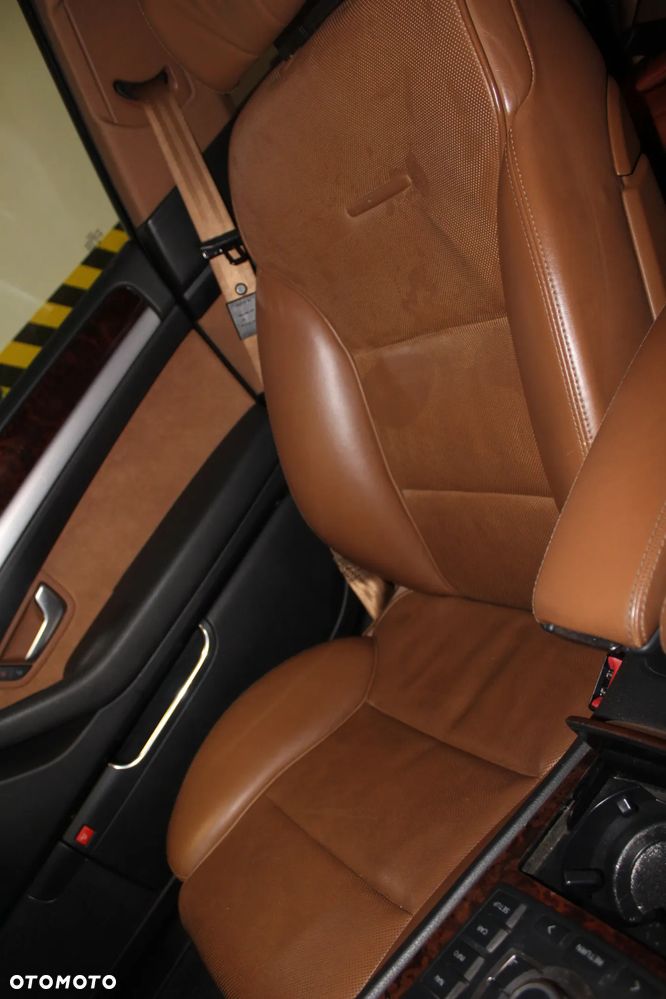 Audi A8 4.2 TDI Quattro - 28