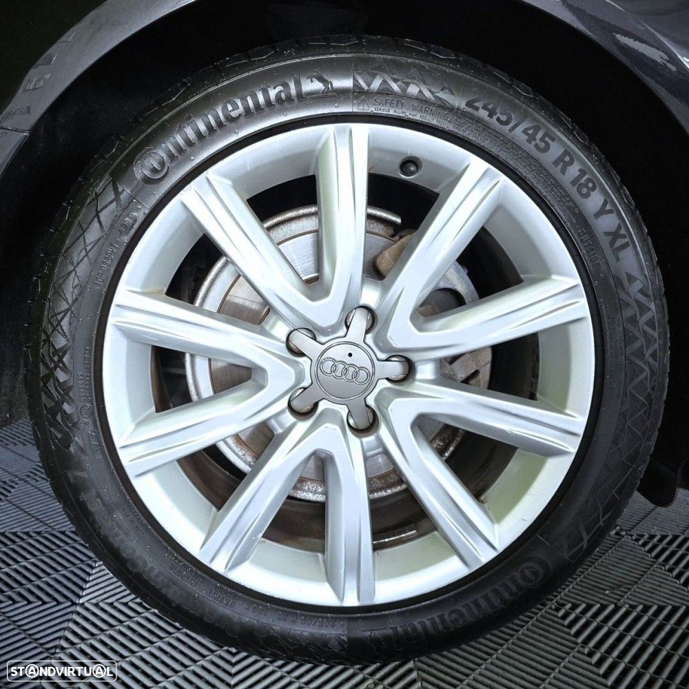Audi A6 2.0 TDI Exclusive - 11